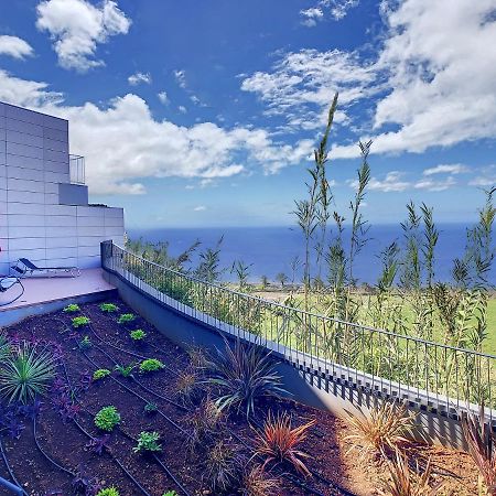 פונשל Over The Cliff Apartment By Lovelystay מראה חיצוני תמונה