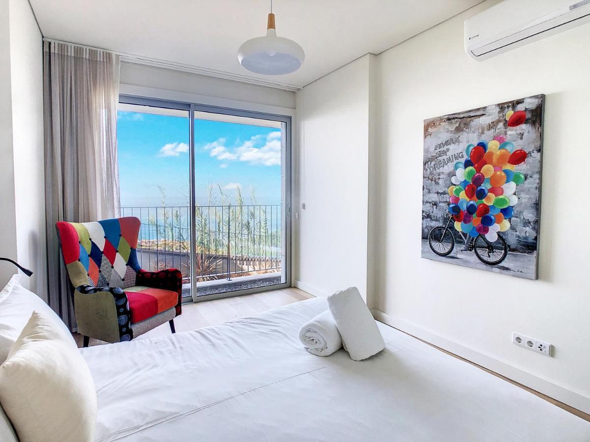 פונשל Over The Cliff Apartment By Lovelystay מראה חיצוני תמונה